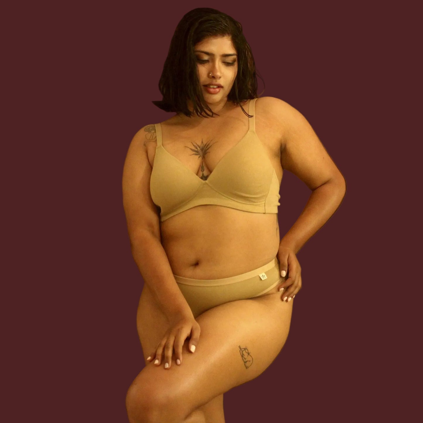 Hipster + Bra (Nola Nude)